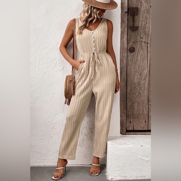 Textured Sleeveless Jumpsuit with Pockets Beige - Picture 1 of 5